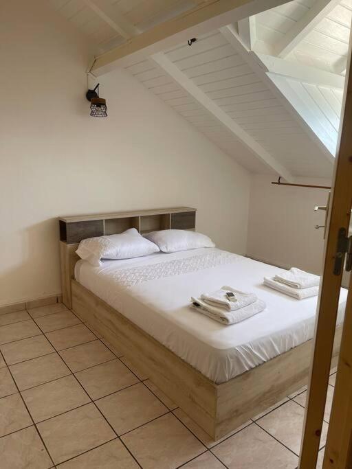 L'Escale Des Roches Gravees Apartment Trois-Rivieres Ngoại thất bức ảnh
